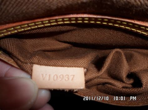 check lv|louis vuitton number lookup.